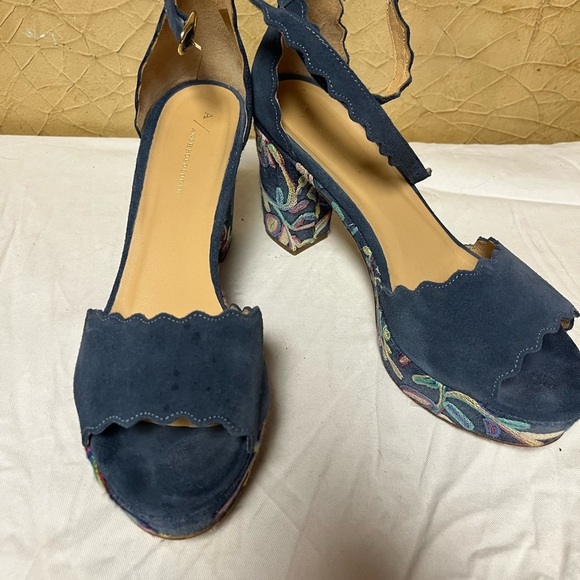 Anthropologie Platform Sandal Heel Womens 9 Ankle Strap Suede Floral Boho Blue - Picture 5 of 11